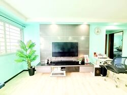 Blk 449 Tampines Street 42 (Tampines), HDB 5 Rooms #586699471